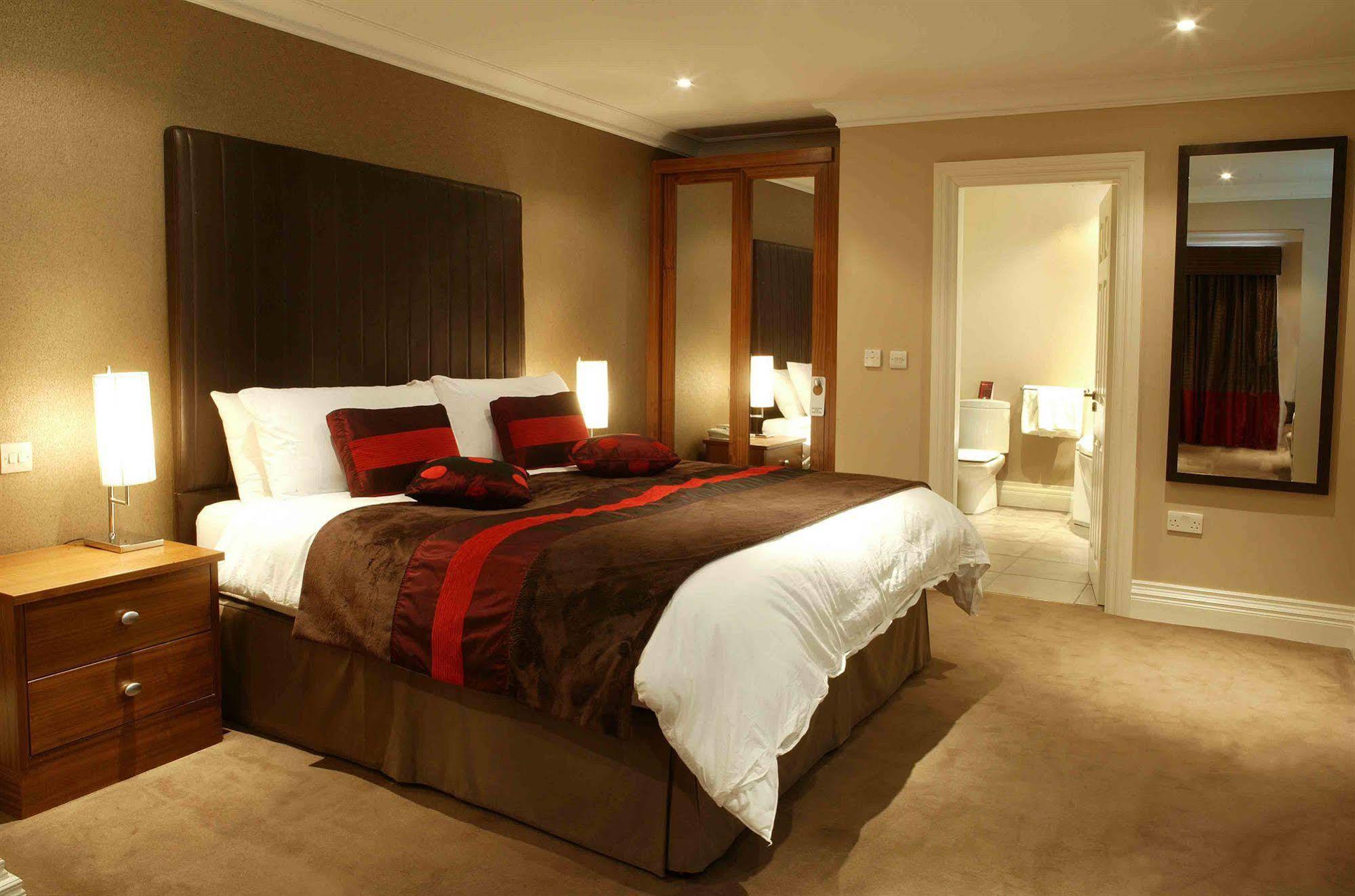 Killarney Oaks Hotel Rum bild